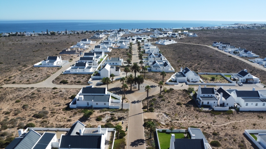 2 Bedroom Property for Sale in Lampiesbaai Western Cape